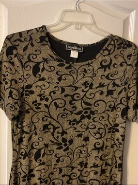 Black and Gold Floral Short Sleeve dress